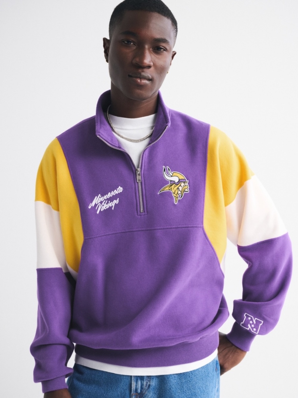 Abercrombie & Fitch NFL Minnesota Vikings Purple Fleece Pullover Men’s Size M